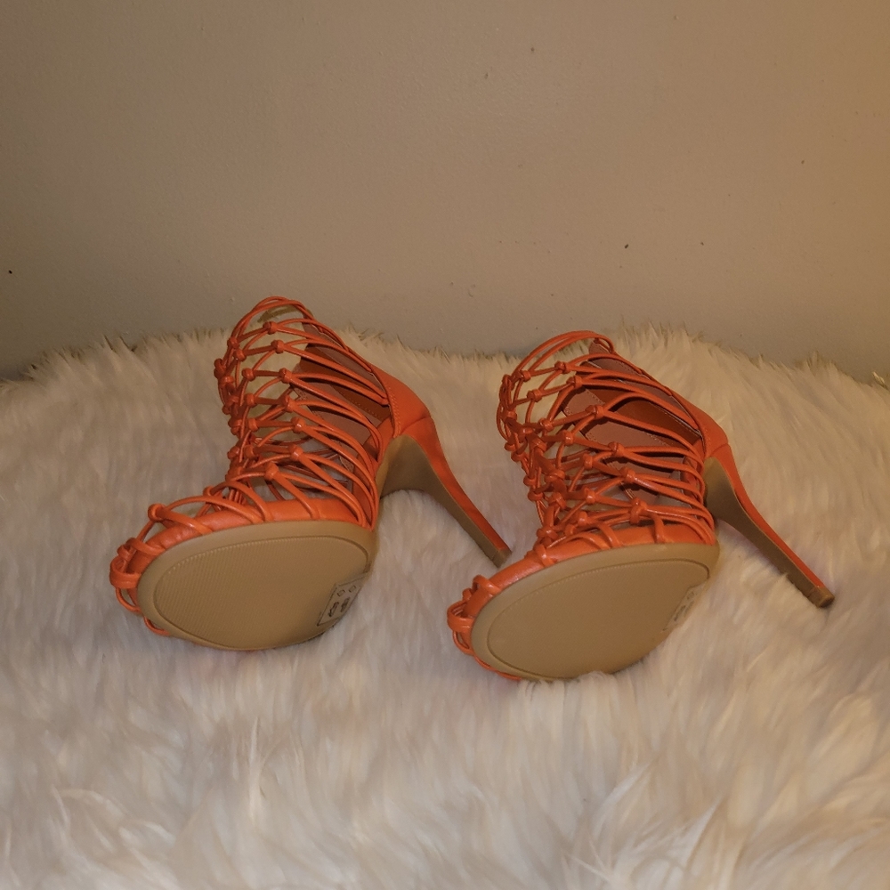 Shoes - Picture 6 of 6